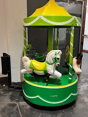 ** Working Coin Operated Carousel Kiddie Ride Amusement Merry Go Round Horse 1** • $1600