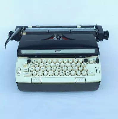 Sears Forecast 12 Vintage Typewriter No Hard Case In Preowned Condition As Is. • $43.80