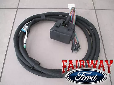 $229.95 • Buy 17 Thru 19 Super Duty F250 F350 F450 F550 OEM Ford Upfitter Fuse & Relay Panel