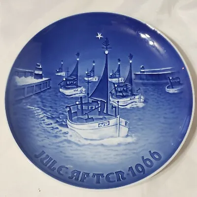 B&G Royal Copenhagen Blue Porcelain Christmas Plate Hjem Til Jul 1966 • $11.95