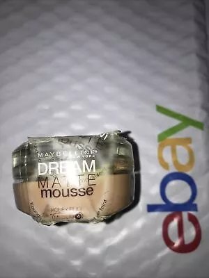 MAYBELLINE Dream Matte Mousse Foundation 4 HONEY BEIGE Medium SEALED Nwob • $9.99