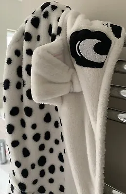 101 Dalmatians Disney Luxurious Dressing Gown • £4.75