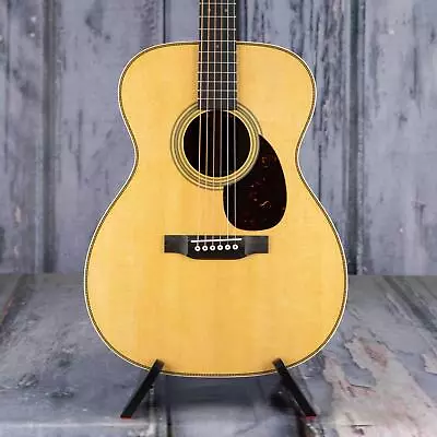 Martin OM-28 Natural • $3399