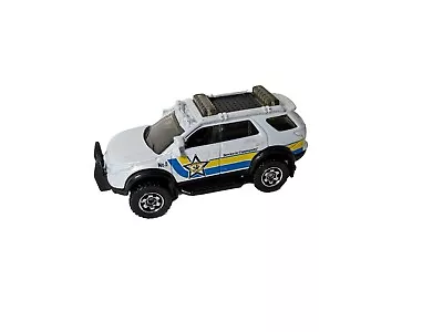 White Matchbox Ford Explorer MBX County Sheriff - Pre-owned • $9.96