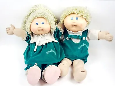 Vtg Cabbage Patch Kids 1982 Boy/Girl Twins-Green & White/Blonde Hair Coleco  • $79.98