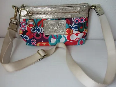 Coach Poppy Signature Pop C Glam Graffiti Crossbody Shoulder Bag Multicolor • $38