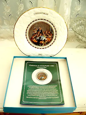 Vintage  Coalport  ** Christmas  ** Plate Boxed  1982     ** Snap Dragon ** • £4