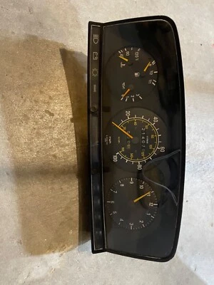$120 • Buy Mercedes-Benz W123 Dash Speedometer Instrument Cluster Gauges P/N 87001123