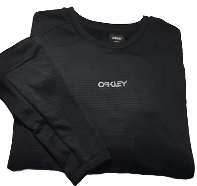 New! OAKLEY HYDROLIX-Black Poly Womens LS Cool Weather BaseLayer Shirt-(S) • $7.95