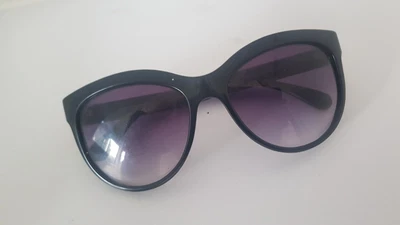 £95 • Buy Chanel Sunglasses Pearl Butterfly  Model 6040-h (please Read The Description)