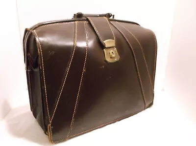 VTG US FEDERAL ISSUE Leather Briefcase  Attache'  Mid-Century Lawyers-Doctors • $54.95