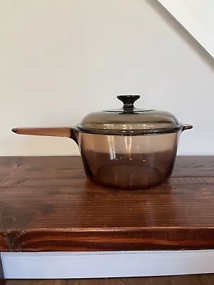 Corning Vision Ware Pan Pot Amber Glass Vintage 2.5L Sauce Pan Lid Cookware • $34.99