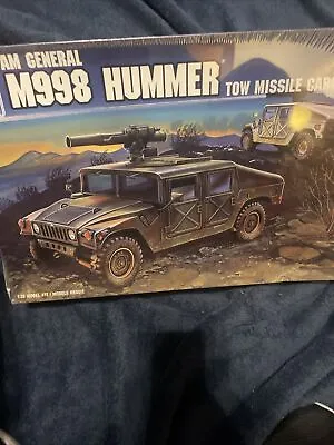 AM General M998 Hummer Tow Missile CarrierAMT/ERTL | No. 8672 | 1:35 Model Kit • $10