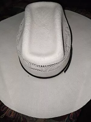 Straw Cowboy Hat Unbranded 20X Straw 7 1/4...4 Inch Brim... GUC..Ivory • $29.75