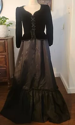 Vintage Lipmans Black Velvet Midevil Corset Game Of Thrones Dress Black M • $125