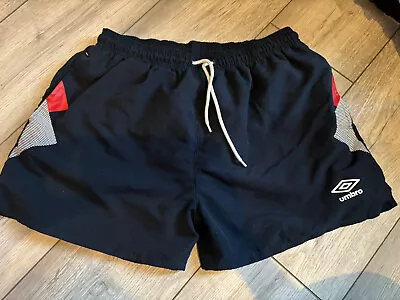 Men’s Vintage Umbro Football Shorts Size XL • £3.20