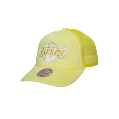Men's Mitchell & Ness Yellow NBA Los Angeles Lakers Pastel Trucker HWC Snapback • $24.95