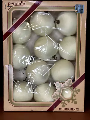 Vintage Pyramid Brand Ornament Set - Satin-Sheen - White - 11 Pieces • $2.99