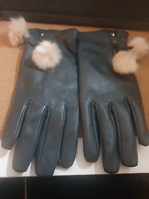 BNWOT Accessorize Grey Leather Gloves • £11.40