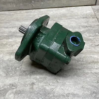 Vickers V206P9P15C11 Hydraulic Vane Pump • $359