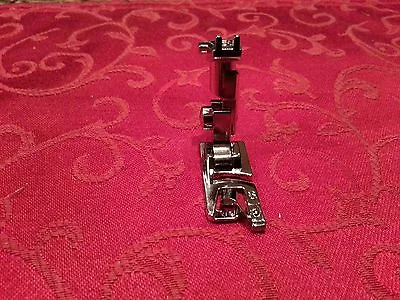  1/4 Hemmer Scroll Hem Foot/Feet  Bernina 530830800801801S850900930 • $19.50