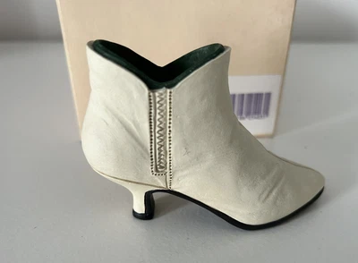 £3.99 • Buy Just The Right Shoe By Raine - Ingenue Boot 25403