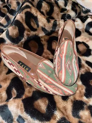 $30 • Buy Zalo Womens Shoes 9.5 N LEATHER SOLES TAPESTRY LOAFER SLIP ON