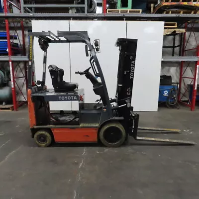 2015 Toyota 8FBCHU25 5000 LB Electric 48V Forklift 3-Stage 189  Lift (No Battery • $10000