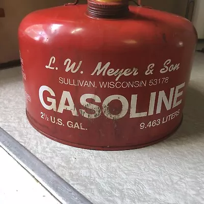 Vintage Metal Gas Can. LW Meyer. Sullivan WI. Rare. 2.5 Gallon. Spout & Vent • $25