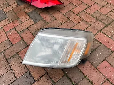 2008-2011 Mercury Mariner Driver Side Left Headlight Assembly • $115