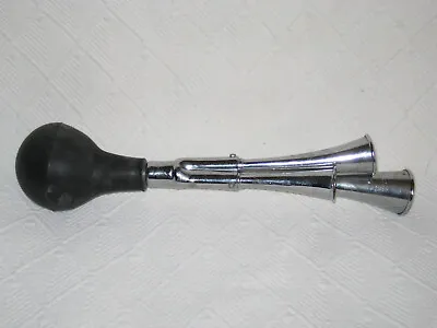 Vintage Schwinn Triple Note Horn #05010 • $164.99