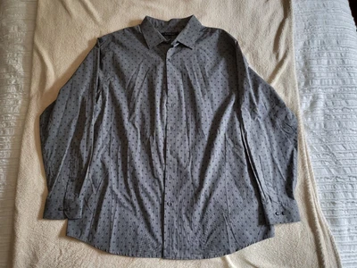 $9.99 • Buy Synrgy Button Down - XLT - Polka Dot Monochrome Gray