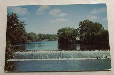 Mississippi River At Anoka Minnesota.  Postcard (B2) • $4.63