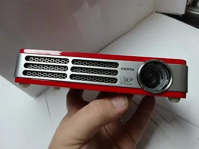 Vivitek Qumi Q5 HD Pocket Projector Red • $325