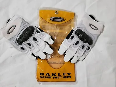 Oakley Factory Pilot Glove • $99