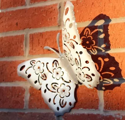 £4.49 • Buy BUTTERFLY 1 X  LARGE WHITE METAL BUTTERFLIES WALL ART OUTDOOR GARDEN DECORATION