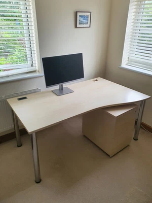 £73 • Buy Right Hand Wave Desk And Pedestal In Maple