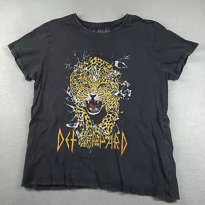Def Leppard T Shirt Grey Graphic Tee Casual Basic Size L Womens Rock Band • $15