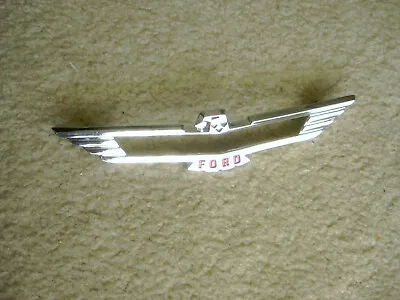 $90 • Buy Nos Oem 1956-1957 Ford Thunderbird Emblem # Bab-88392-b ++ Nice