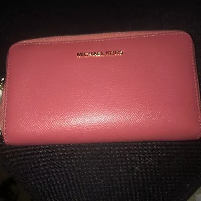 Michael Kors Wallet! Flat Phone Case Leather! • $48