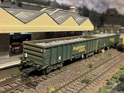 Rake Of 12 (or 6 Twins) Dapol MJA Freightliner Stone Wagons With Load 00 Gauge • £102