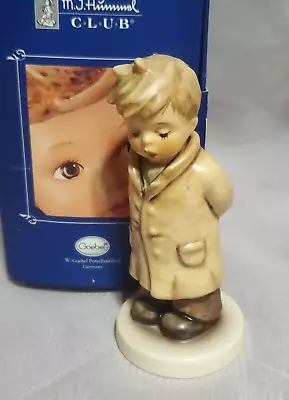 Hummel GOEBEL  TOO SHY TO SING  Figurine Boy TMK8 #845 M I Hummel Club Germany • $13.91