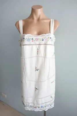 $20 • Buy ASOS Petite Womens Dress Sz 12 White Floral Embroidered Sleeveless Shift Pullove
