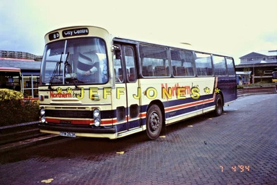£3.55 • Buy ORIGINAL 35mm SLIDE 9490- Northern Bus  RELH/ECW  1263 TFM263K Sheffield 7.4.94