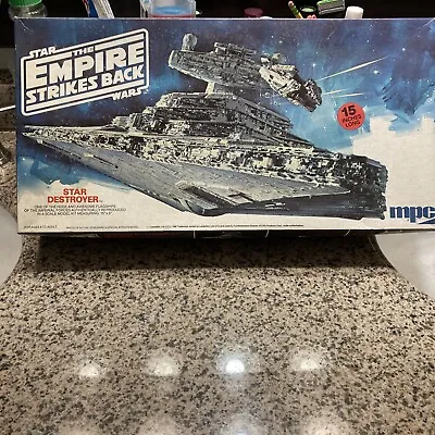 Star Wars The Empire Strikes Back Star Destroyer Model Kit Mpc Ertl 1989 Open • $40
