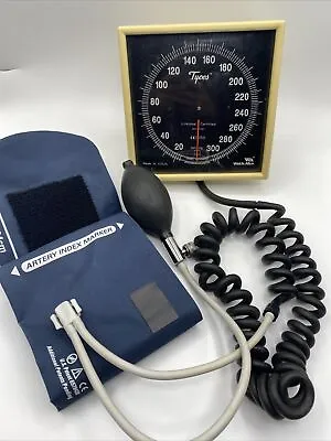 Welch Allyn CE0050 Sphygmomanometer With Durable Blood Pressure Cuff • $68.88