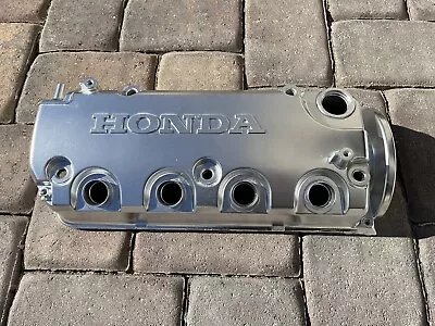 92-95 & 96-00 Honda Civic D Series Valve Cover - D16 - D16z6 - D16y8 - D16y7  • $129.99