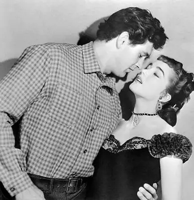 Julia Adams And Rock Hudson In Intimate Movie Scene - Julia Ad - 1953 Old Photo • $9