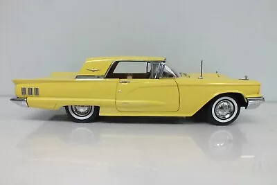 1960 Ford Thunderbird Sun Star 1:18 Die Cast - Yellow • $74.50