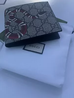 Gucci Kingsnake Print GG Supreme Bifold Wallet Damaged Box New Wallet • $75